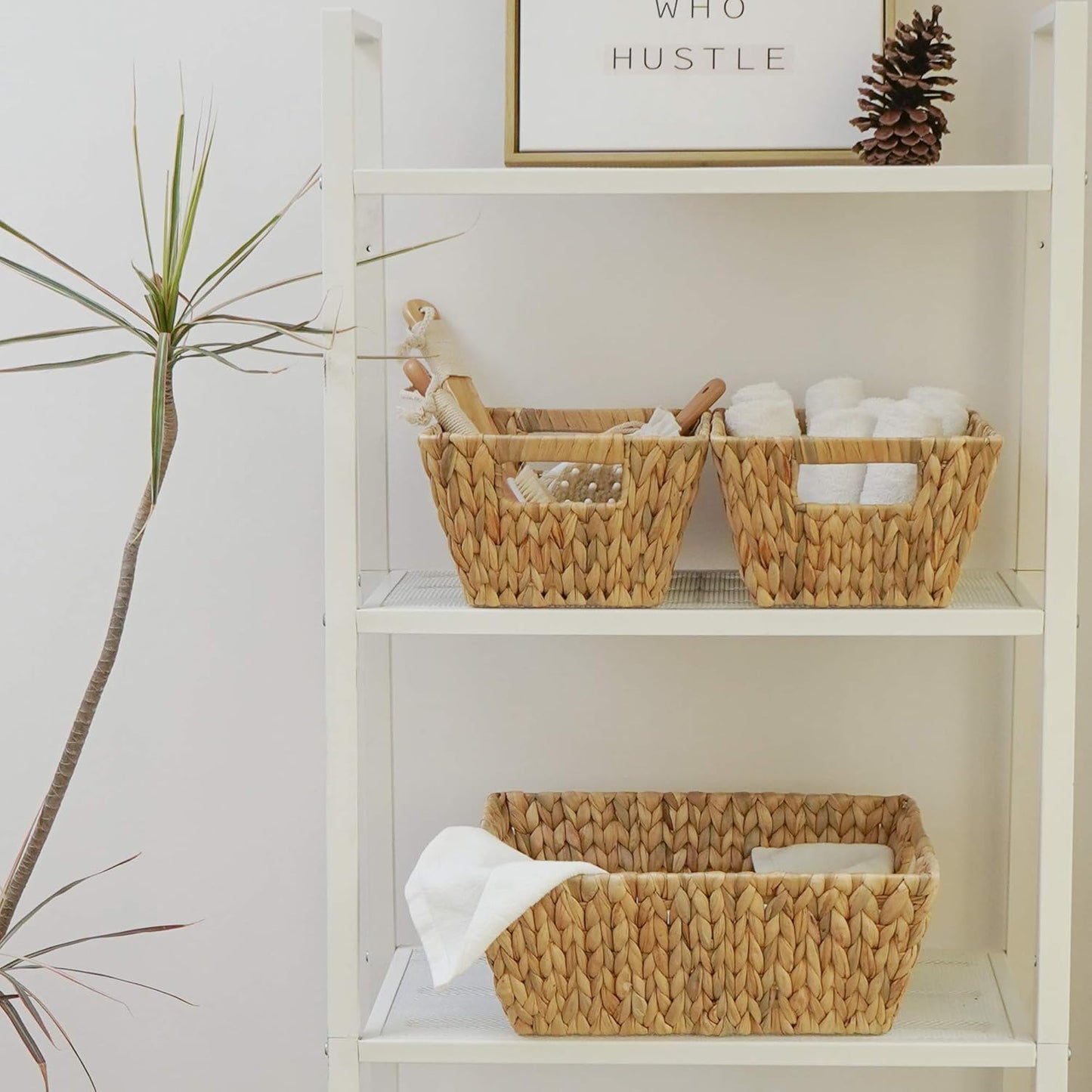 Water Hyacinth Storage Baskets, Large Wicker Baskets with Built-In Handles, 2 Pack